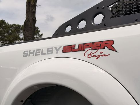 Used 2022 Ford F250 Lariat w/ FX4 Off-Road Package AWD/4WD image 36