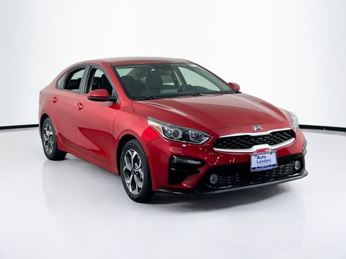 Used 2021 Kia Forte LXS image 3