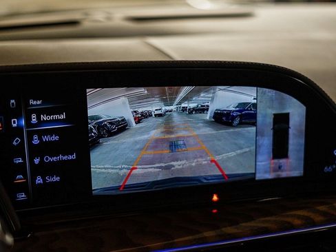 Certified 2024 Cadillac Escalade Sport Platinum w/ LPO, ONYX Package image 18