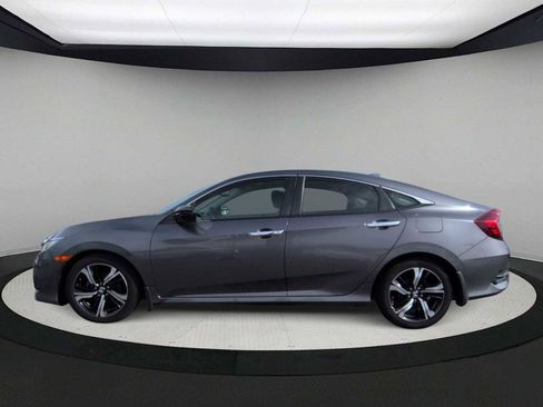 Used 2017 Honda Civic Touring image 5