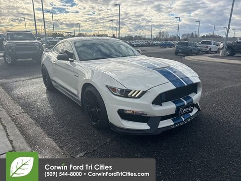 Used 2020 Ford Mustang Shelby GT350 w/ Technology Package image 4
