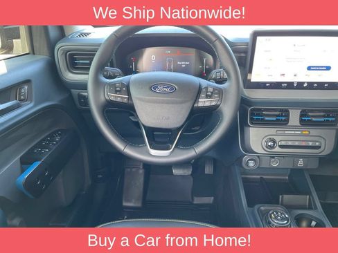Used 2025 Ford Maverick Lobo AWD/4WD image 12