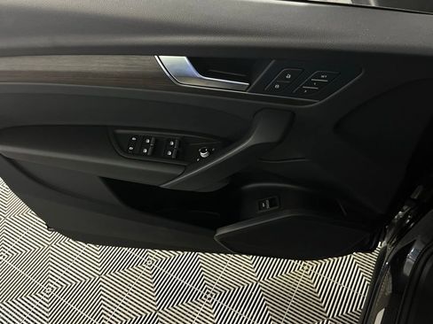 Used 2025 Audi Q5 2.0T Premium image 23