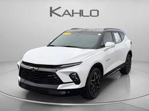 Used 2024 Chevrolet Blazer RS w/ Driver Confidence II Package AWD/4WD image 1