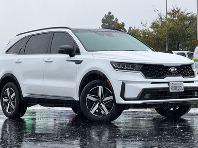 Used 2021 Kia Sorento EX w/ Panoramic Sunroof Package