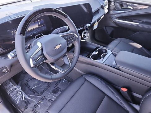 New 2026 Chevrolet Blazer EV LT w/ LPO, Blackout Package image 16