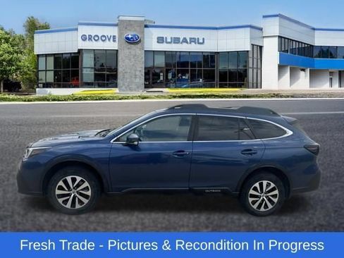 Used 2020 Subaru Outback Premium AWD/4WD image 2