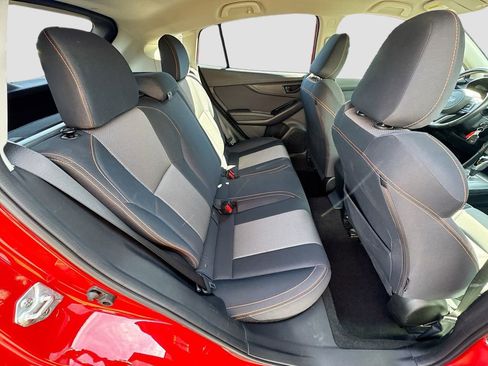 Certified 2021 Subaru Crosstrek 2.0i Premium image 25