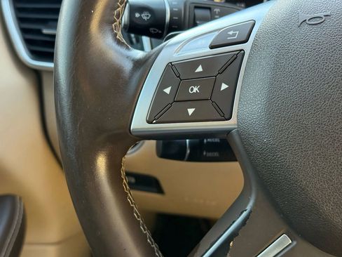 Used 2015 Mercedes-Benz GL 450 4MATIC image 22