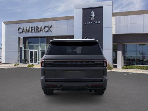 New 2026 Lincoln Navigator L Reserve image 35