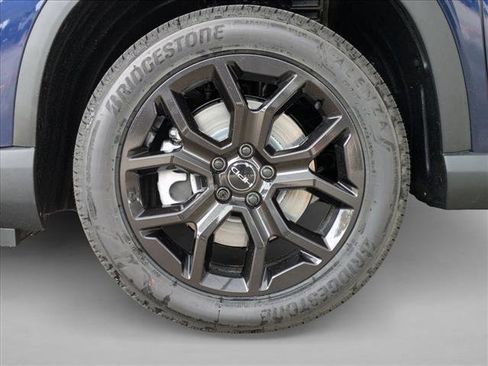 New 2025 Honda Pilot Touring image 10