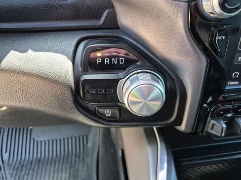 Used 2023 RAM 1500 Laramie RWD image 31