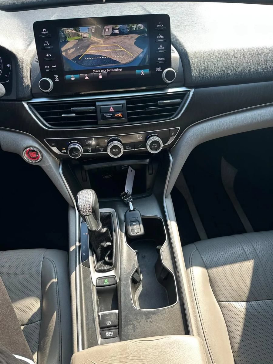 Used 2018 Honda Accord EX-L image 19