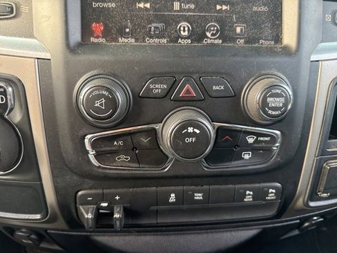 Used 2014 RAM 1500 Big Horn image 19