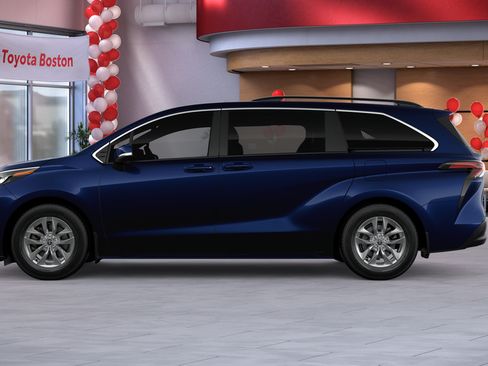 New 2026 Toyota Sienna LE FWD image 4