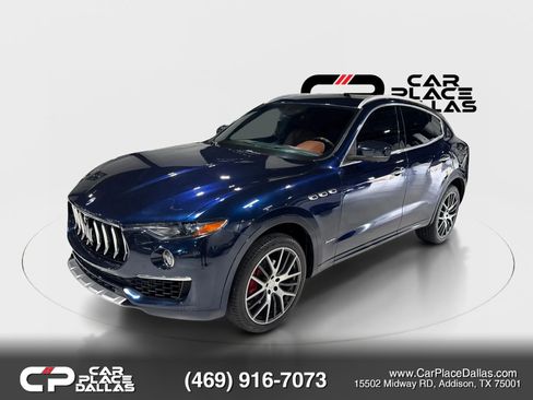 Used 2019 Maserati Levante GranLusso AWD/4WD image 10
