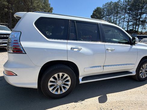 Used 2019 Lexus GX 460 Premium image 8