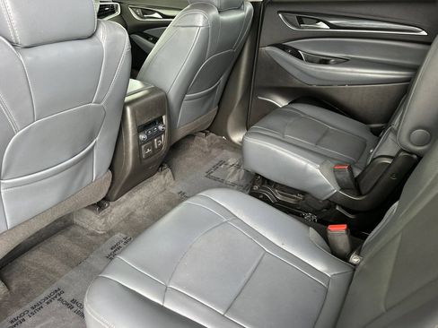 Certified 2020 Buick Enclave Essence w/ Sound and Sites Package AWD/4WD image 14