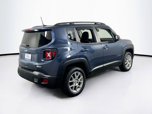 Used 2022 Jeep Renegade Latitude image 5