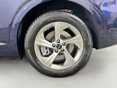 New 2026 Genesis GV70 2.5T Advanced image 23