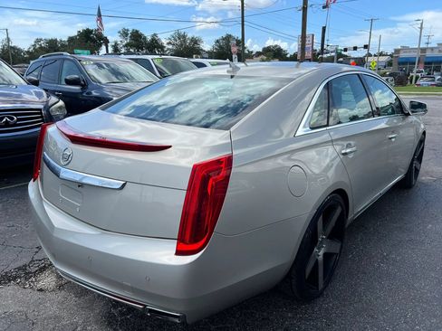 Used 2013 Cadillac XTS Premium FWD image 5