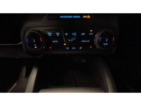 Used 2023 Ford Bronco Sport Outer Banks w/ Tech Package AWD/4WD image 14
