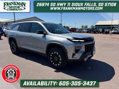 Used 2025 Chevrolet Traverse Z71