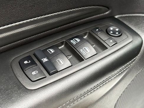 Used 2022 Dodge Durango GT w/ Blacktop Package AWD/4WD image 21