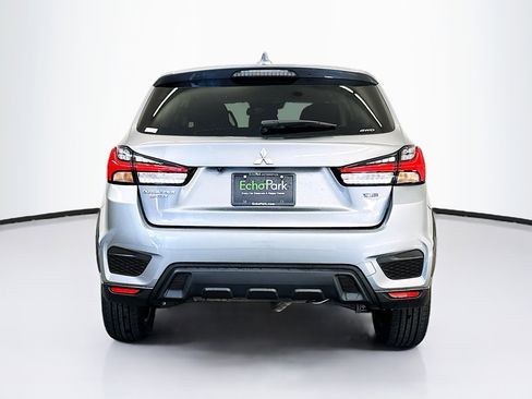 Used 2025 Mitsubishi Outlander Sport LE AWD/4WD image 7