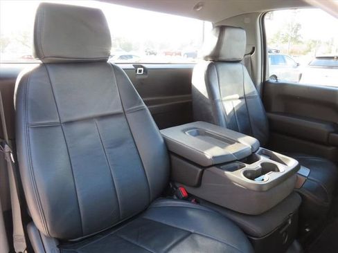 Used 2023 Chevrolet Silverado 1500 W/T w/ WT Fleet Convenience Package image 9