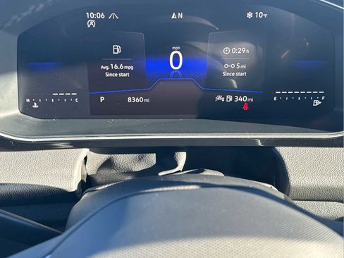 Certified 2025 Volkswagen Jetta S image 35