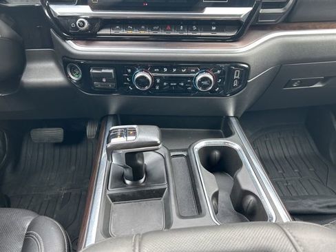 Used 2022 GMC Sierra 1500 SLT w/ SLT Premium Plus Package image 18