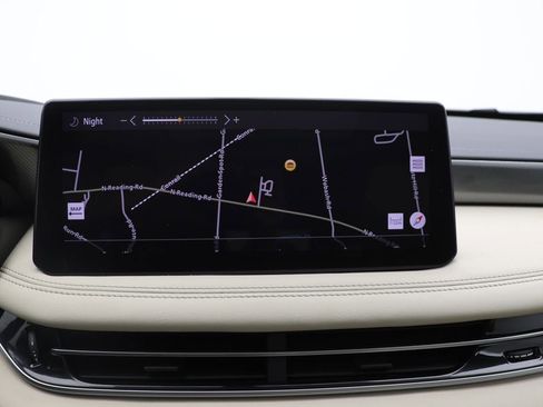 Used 2023 INFINITI QX60 Luxe w/ Performance Audio Package image 21