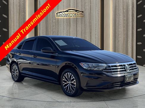 Used 2021 Volkswagen Jetta R-Line image 1