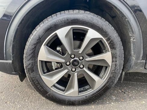 Used 2023 Ford Escape Platinum AWD/4WD image 22