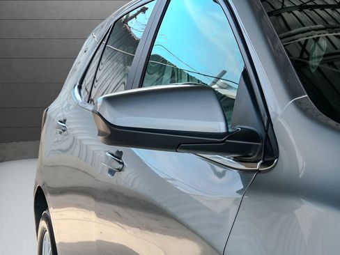 Used 2023 Chevrolet Equinox LT FWD image 19