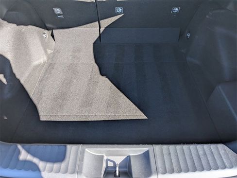 Used 2025 Toyota Prius LE image 26