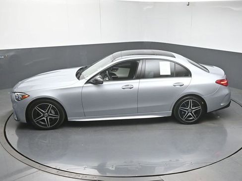 Used 2025 Mercedes-Benz C 300 Sedan image 45