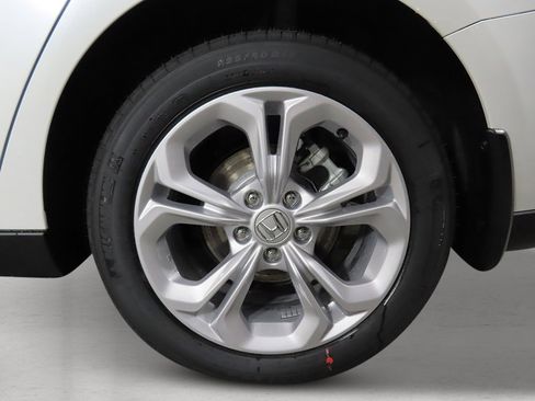 New 2026 Honda Accord LX image 9