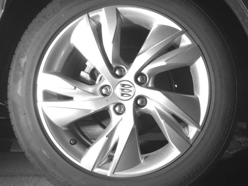 Used 2025 Buick Encore GX Preferred FWD image 15