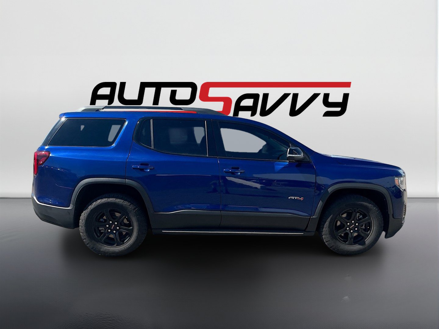 Used 2023 GMC Acadia AT4 w/ Technology Package AWD/4WD image 8
