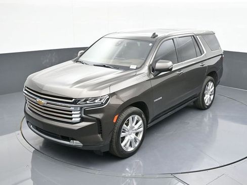 Used 2021 Chevrolet Tahoe High Country w/ Premium Package image 55