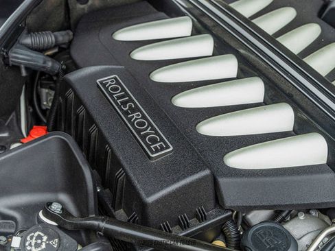 Used 2015 Rolls-Royce Ghost image 27