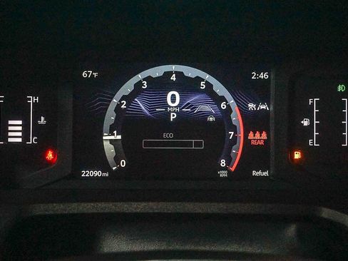 Certified 2024 Toyota Tacoma SR5 AWD/4WD image 25