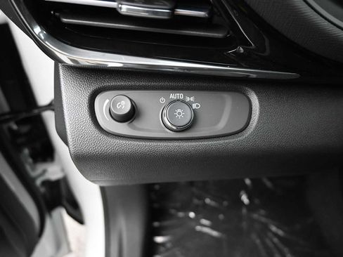 New 2026 Buick Envista Sport Touring w/ Convenience I Package FWD image 16