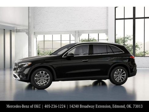 Used 2026 Mercedes-Benz GLC 300 image 36