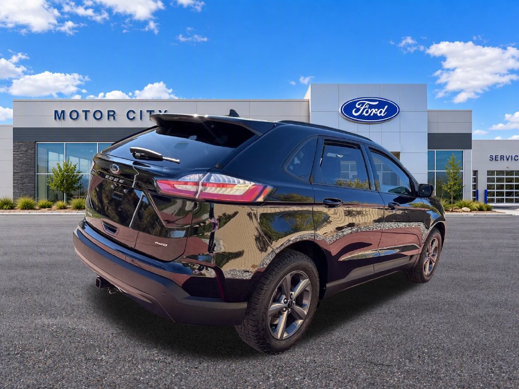 Used 2023 Ford Edge SEL w/ Sport Appearance Package AWD/4WD image 8