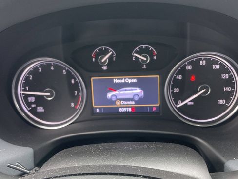 Used 2022 Buick Enclave Essence AWD/4WD image 18