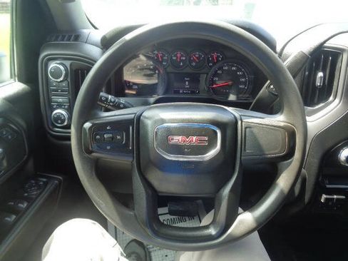 Used 2021 GMC Sierra 3500 4x4 Crew Cab w/ Convenience Package image 14