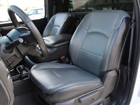 Used 2022 RAM 2500 Tradesman AWD/4WD image 17